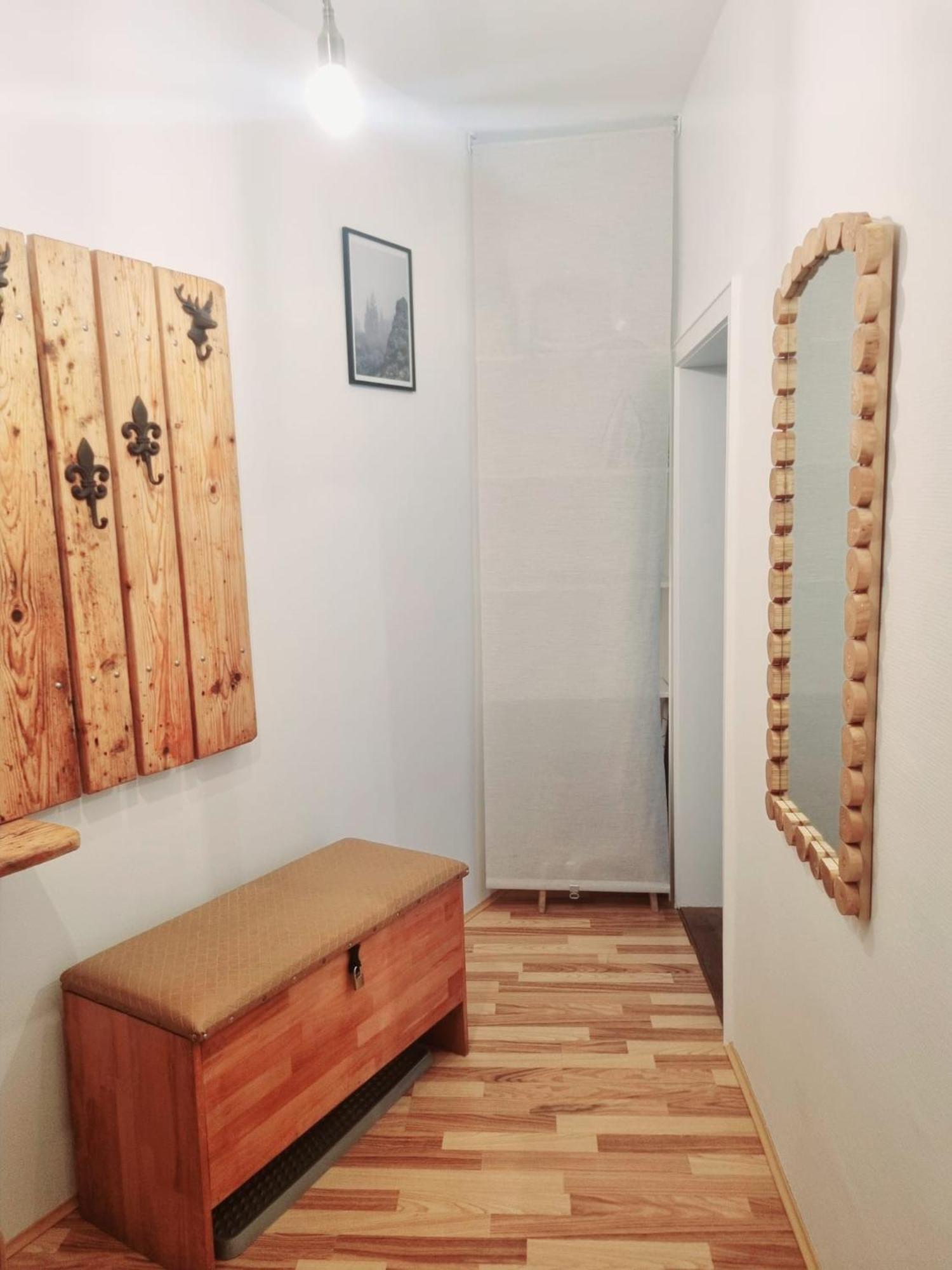 Stay In Aux, Feel At Home ! 2 Room Apartment Central Incl All You Need For 4 Person, 24H Check In, Pkw Parking Only Аугсбург Екстериор снимка